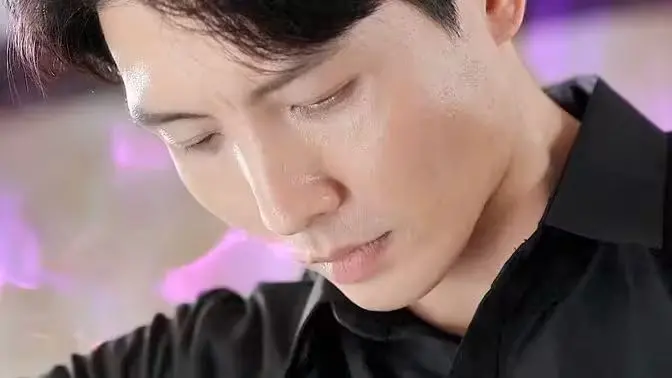 《至尊域神》：燃爆你的肾上腺素！东方玄幻世界的英雄史诗与保镖传奇，更有令人动容的爱与痛！